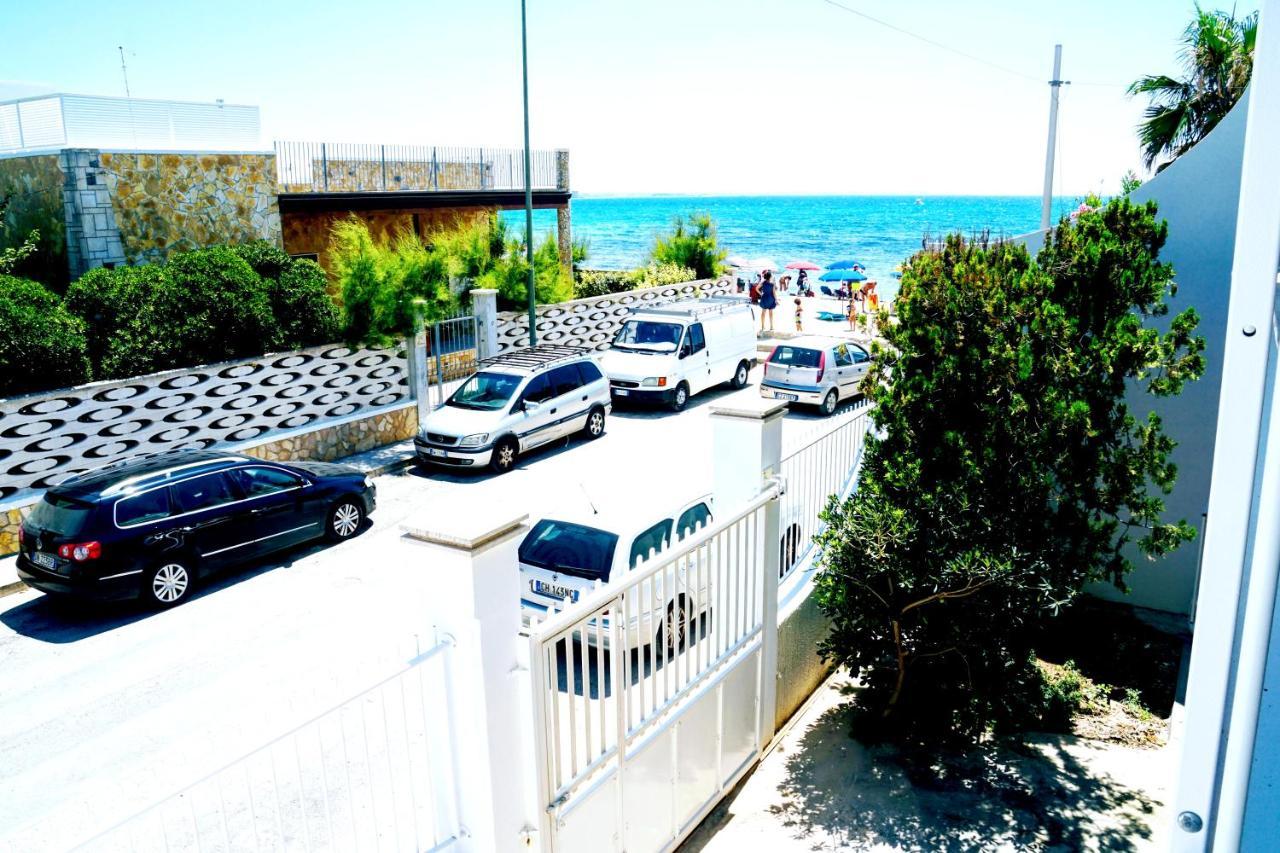 Torre Lapillo Fronte Mare In Centro Con Parcheggio Coperto别墅 外观 照片