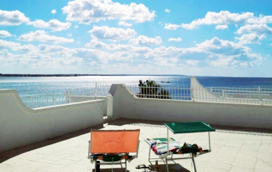 Torre Lapillo Fronte Mare In Centro Con Parcheggio Coperto别墅 外观 照片